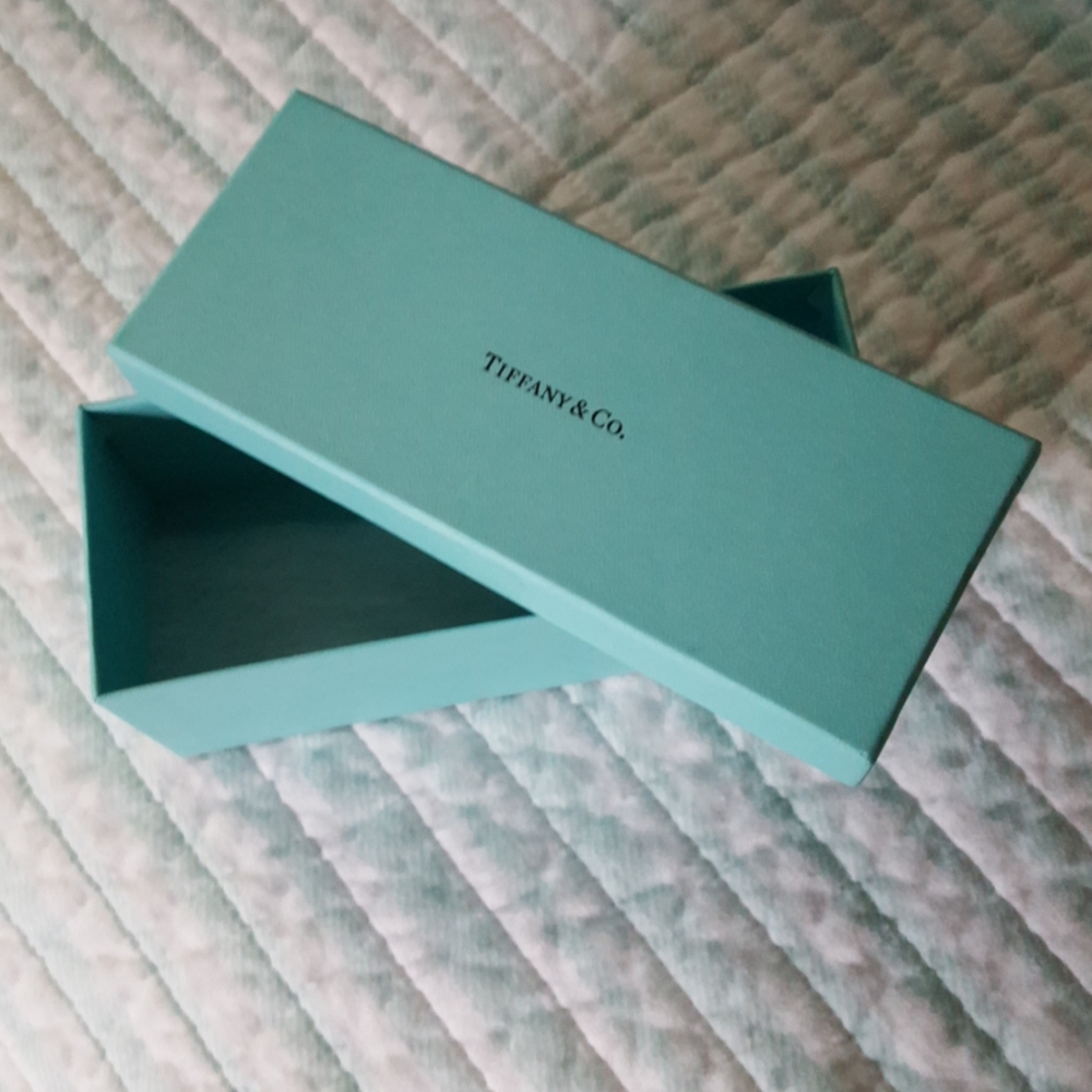 Tiffany's eye glasses box